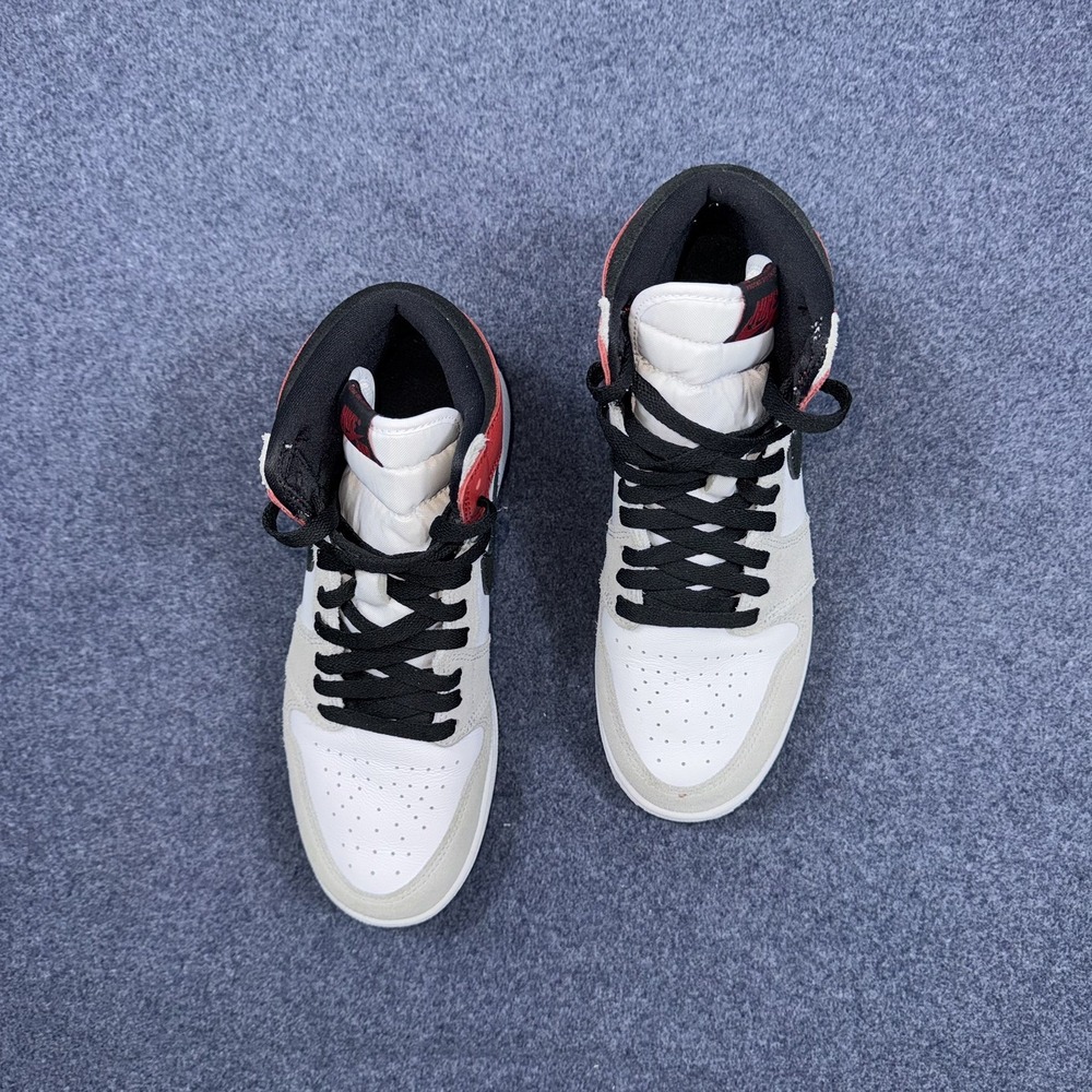 Nike Air Jordan 1 Retro High OG Light Smoke Grey GS Size 6.5Y 575441-126 - Picture 5 of 8